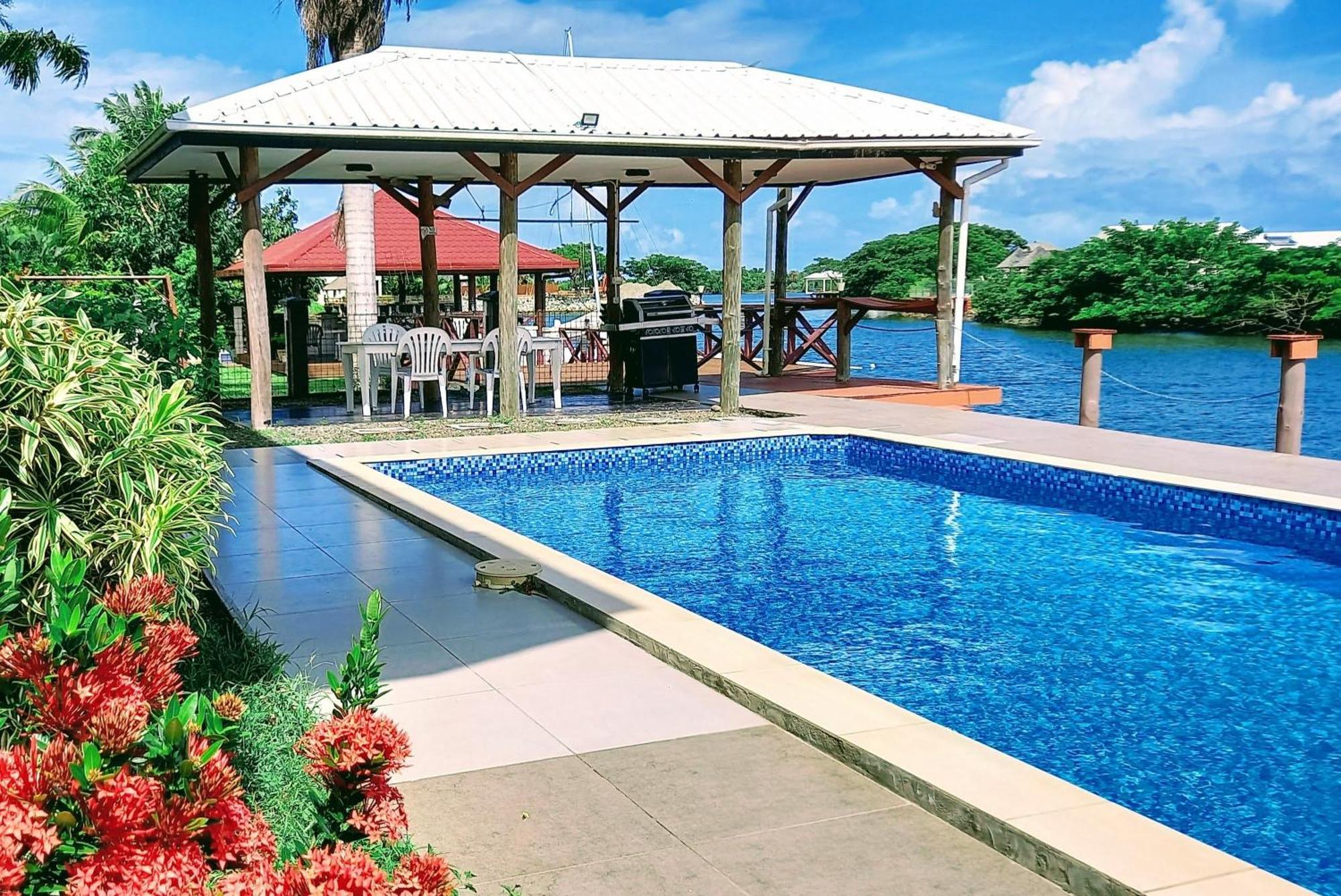 Waterfront Sunset Apartment Нади Екстериор снимка